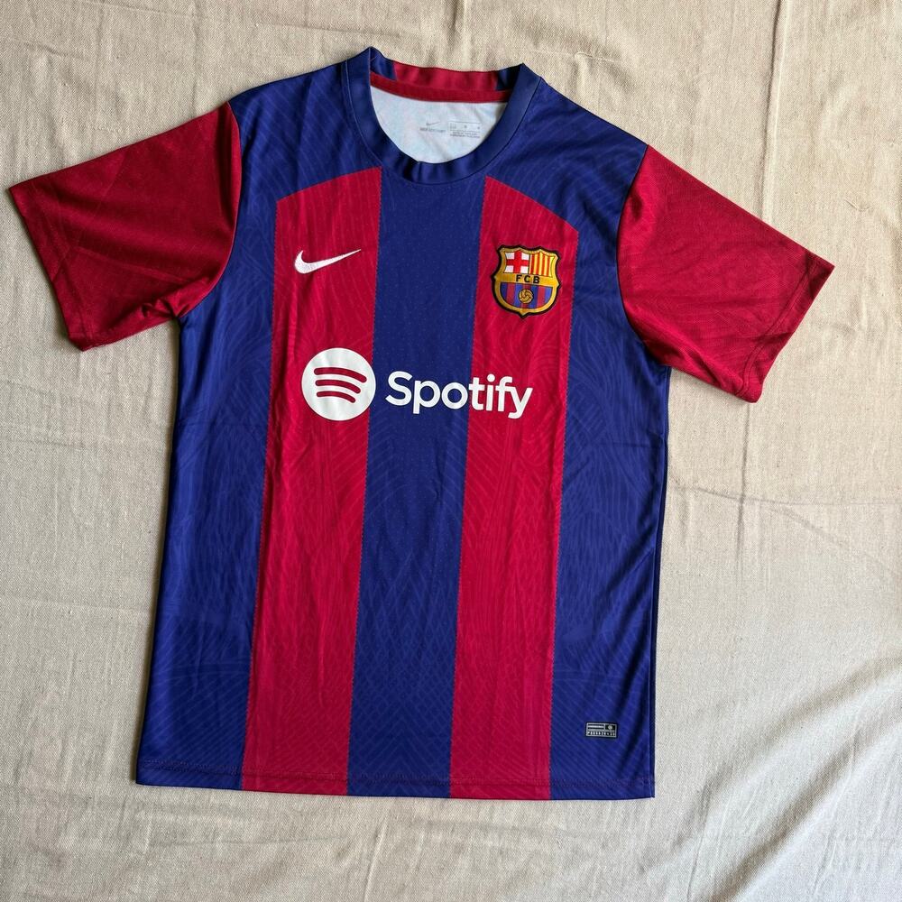 Nike Barcelona Home Jersey Medium Spotify Match Player Issue AeroSwift Soccer